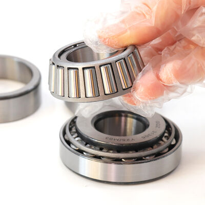 kopen Single Row Cone Cup GCr15 30202 Tapered Roller Bearing High Speed Steel Cage 15x35x11.75mm China Factory Price online vervaardiging